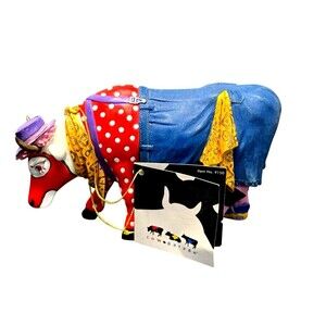 COW PARADE "BULL FIGHT'N BOSSIE" by SUSAN AUSTIN & MAY BENTLEY